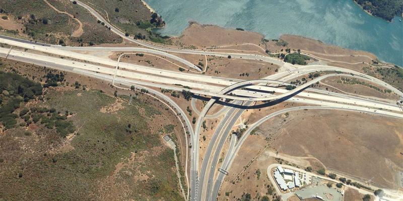 探秘无锡博物院镇馆之宝：从吴王僚剑到明代仕女画，解码江南千年文脉