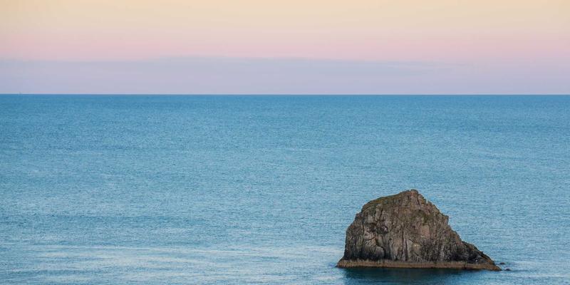 无锡灵山胜境禅意之旅：从梵宫建筑艺术到拈花湾小镇的沉浸式文化体验